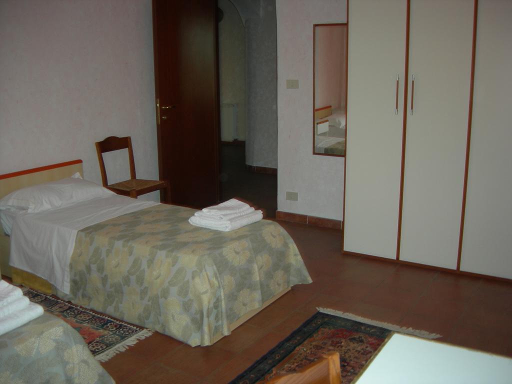 Vacanze Deaf Rom Rum bild
